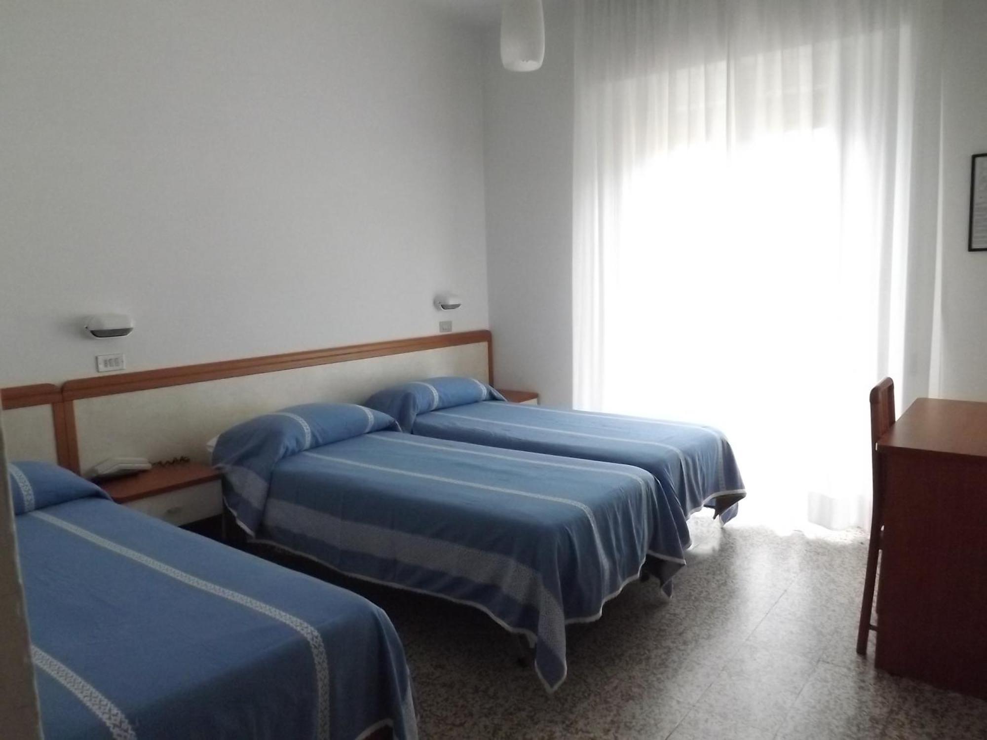 Hotel Tura Bellaria-Igea Marina Ruang foto