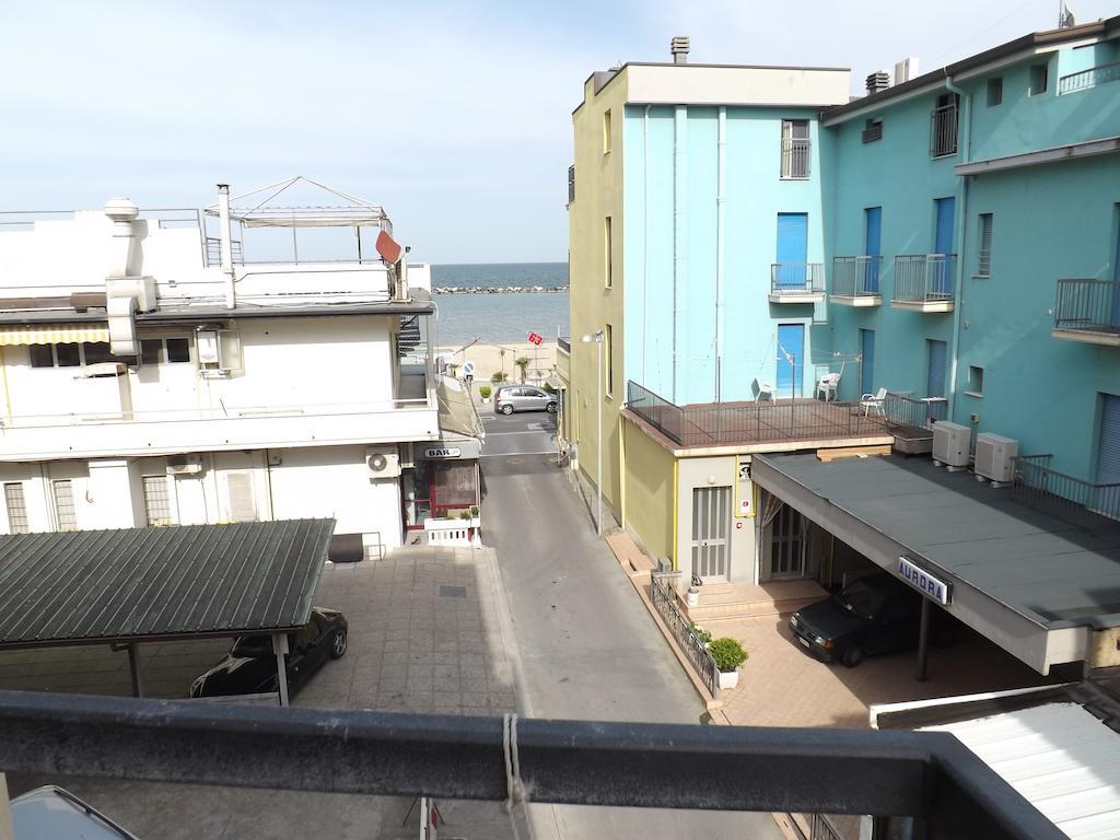 Hotel Tura Bellaria-Igea Marina Bagian luar foto