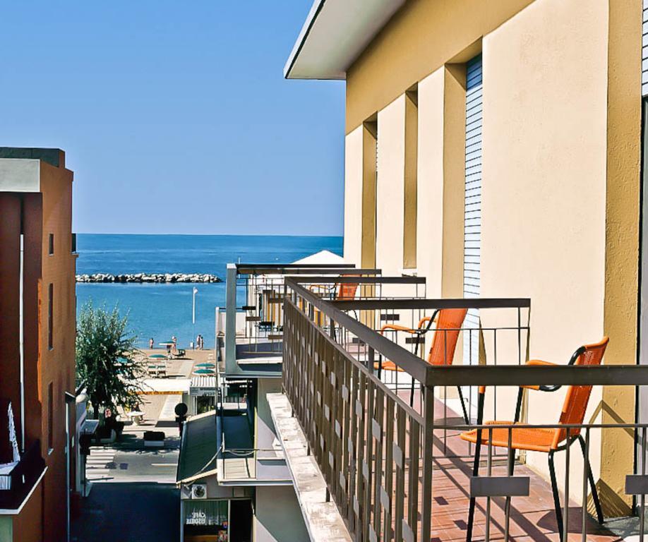 Hotel Tura Bellaria-Igea Marina Ruang foto